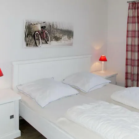 Ostsee-strand 100s Apartment *